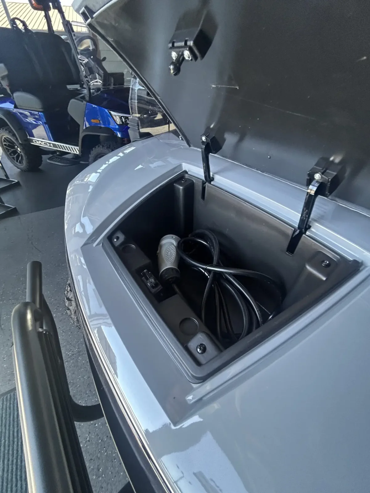 2026 Denago Rover XL thumb 4