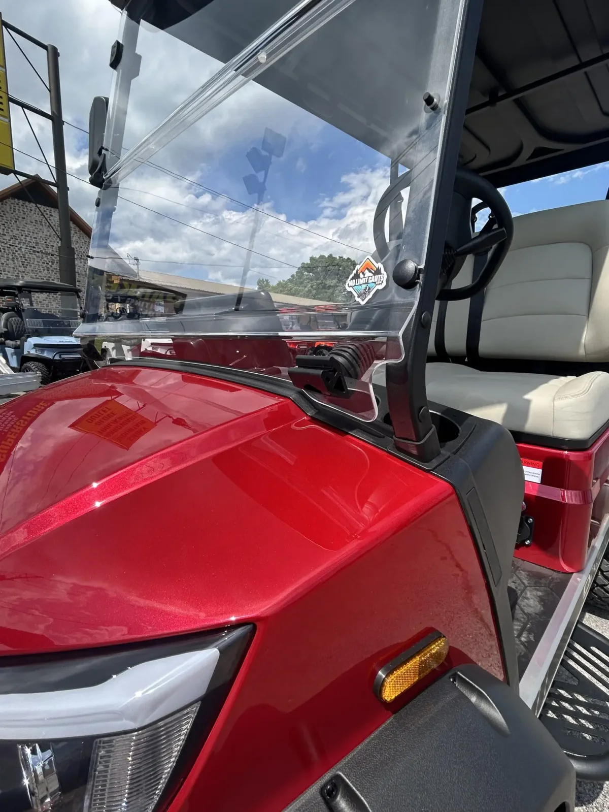 2026 DACH Falcon thumb 4