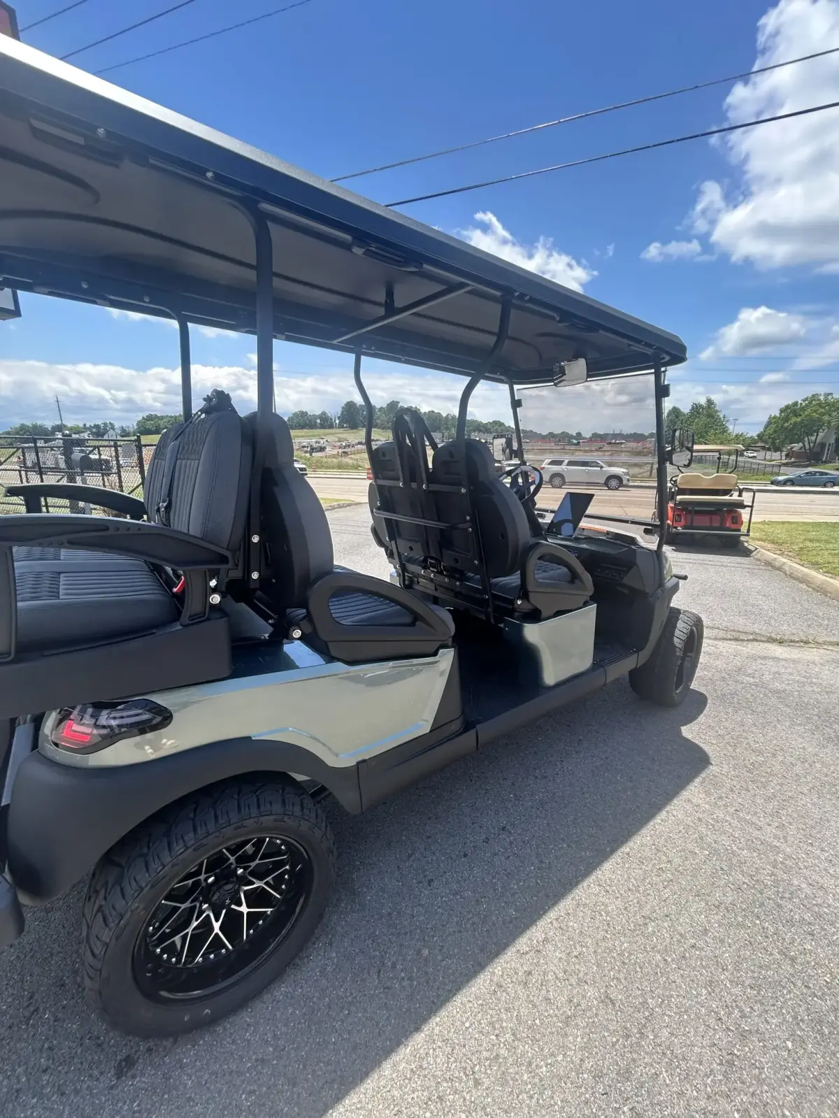 Atlas Passenger Golf Cart thumb 3