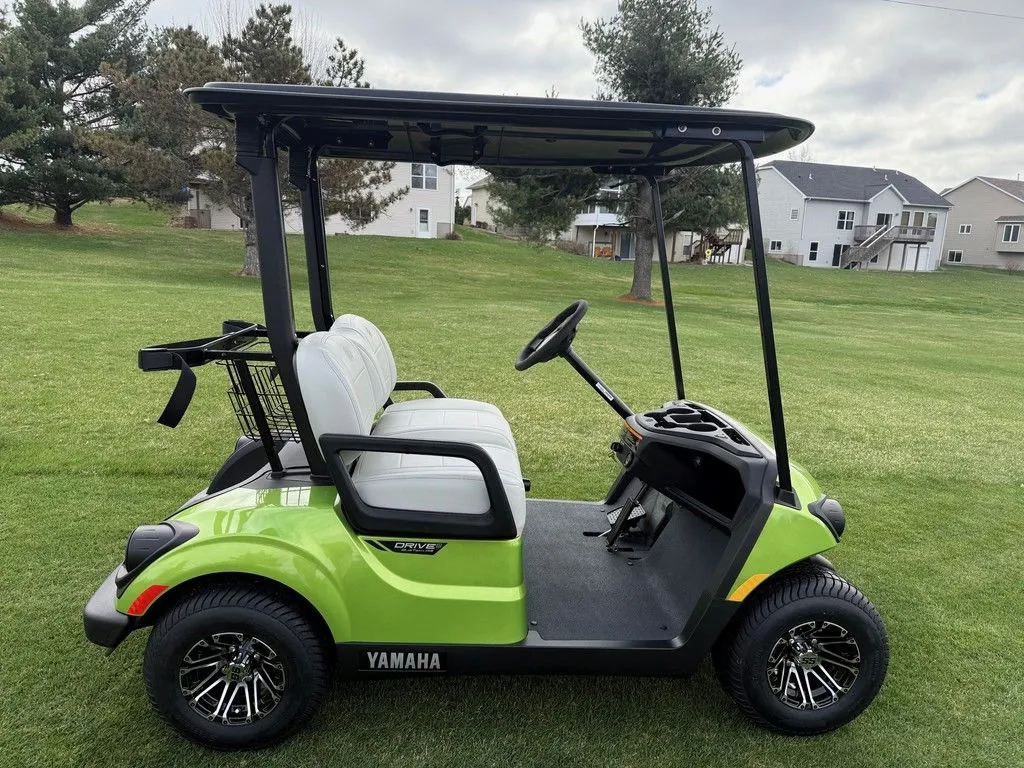 2026 Yamaha Drive2 QuieTech EFI thumb 4