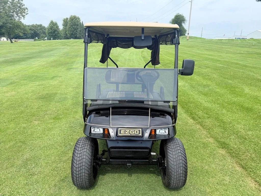 2008 E-Z-GO TXT thumb 4