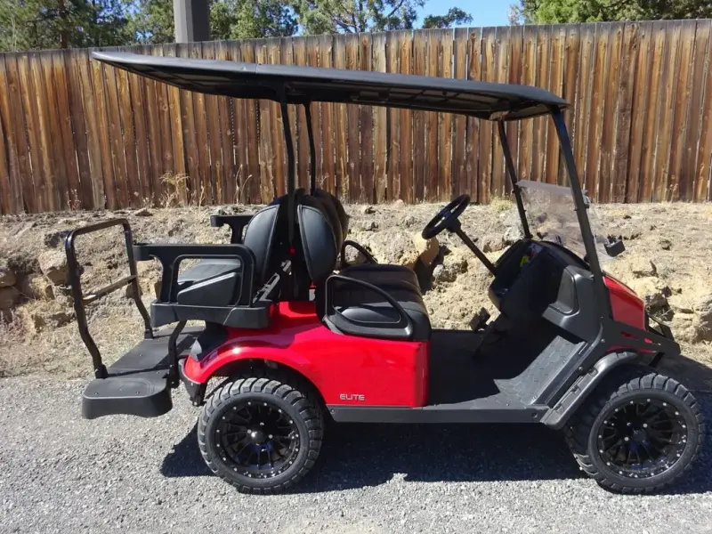 2024 E-Z-GO Express thumb 3