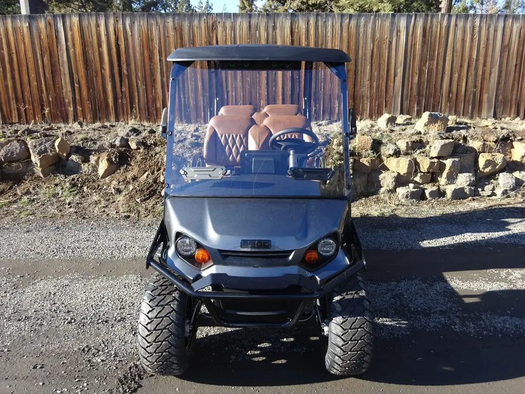2026 E-Z-GO Liberty LSV thumb 2