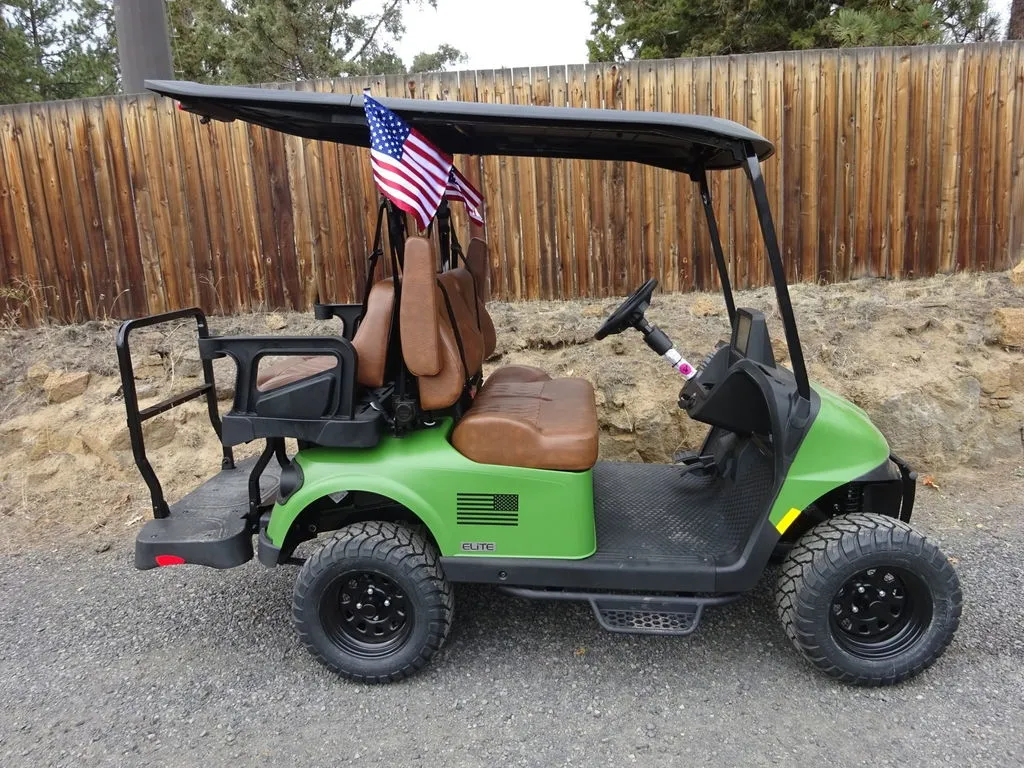 2026 E-Z-GO RXV ELiTE Lithium thumb 2