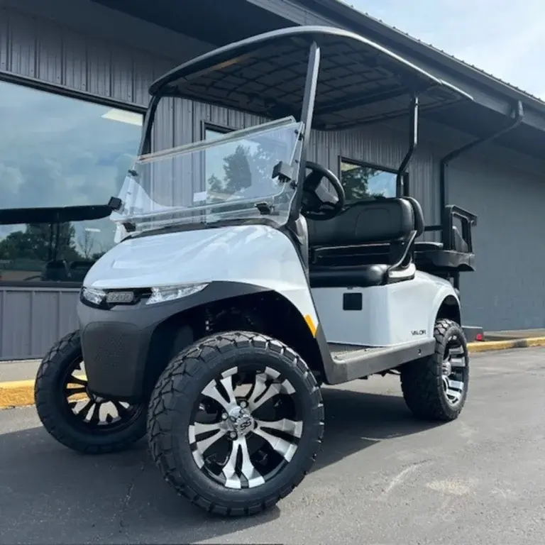 2026 E-Z-GO RXV 4 Valor S EX1 Sport Bright White photo 1