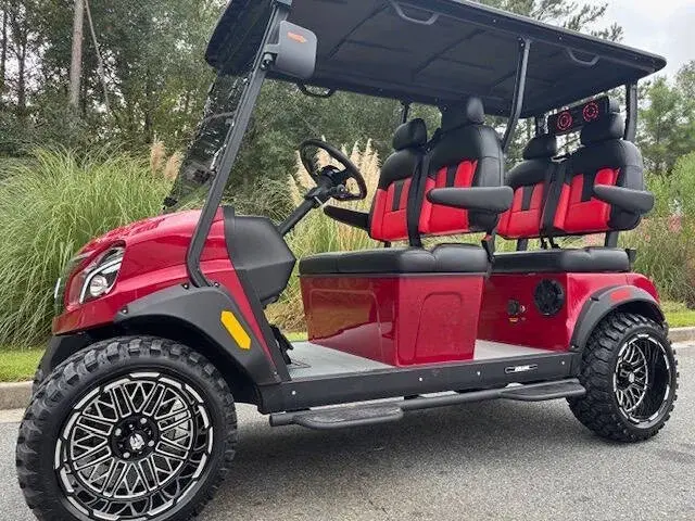 2026 Solana Forward Facing 4 Golf Cart XA photo 1