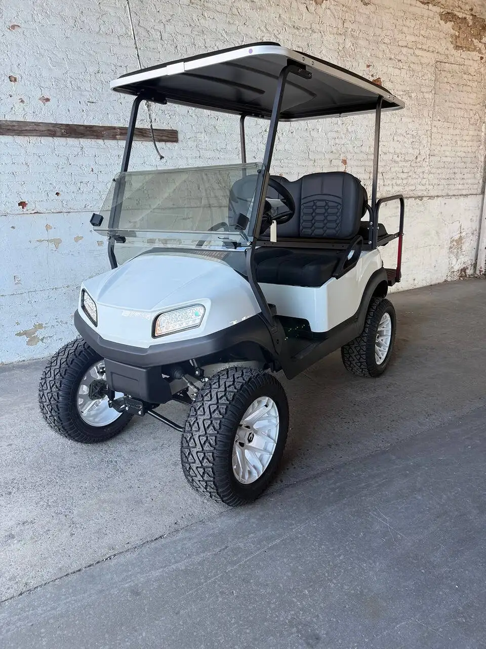 2026 Club Car Tempo Lithium-Ion photo 1