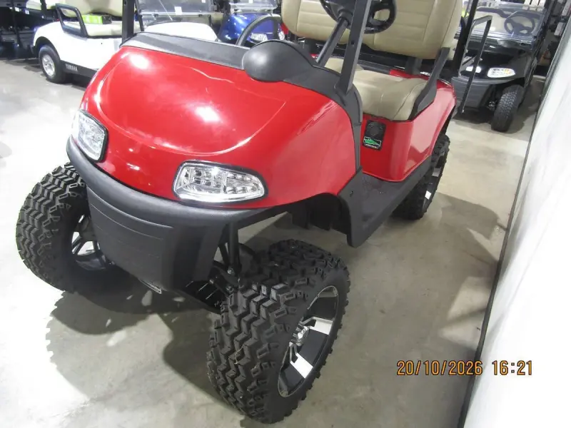 2020 E-Z-GO RXV ELiTE Lithium thumb 4