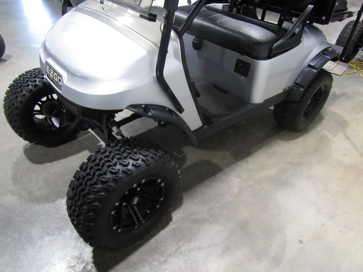 2020 E-Z-GO TXT Lifted 4-Seater thumb 4