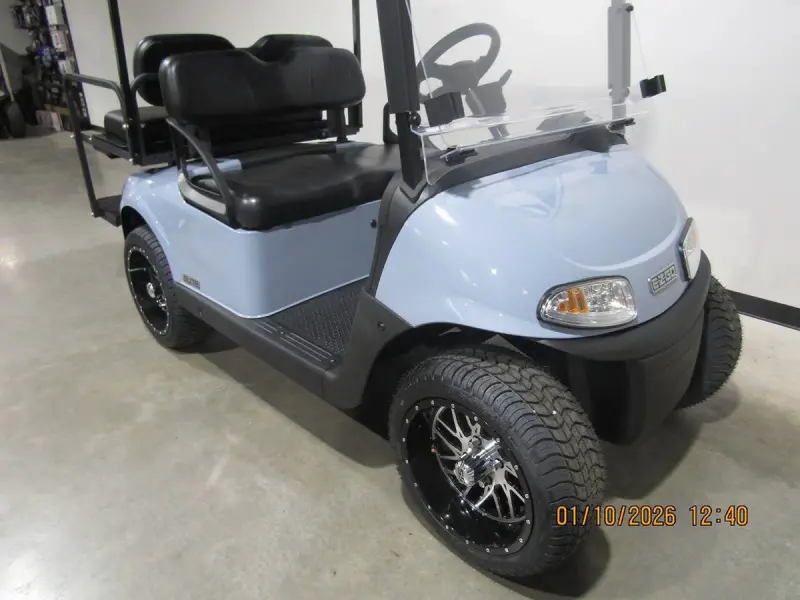 2021 E-Z-GO RXV ELiTE Lithium thumb 2