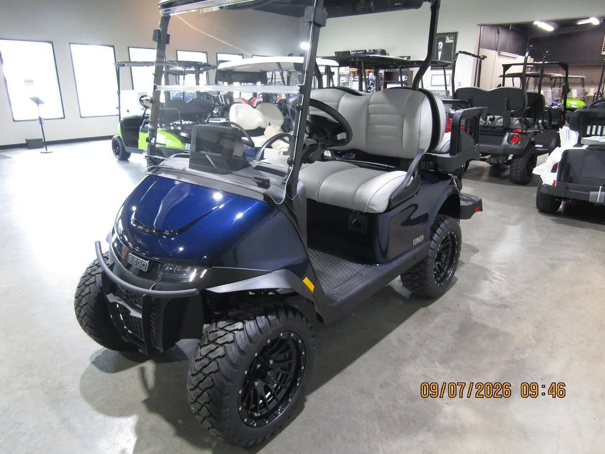 2026 E-Z-GO RXV Custon 4-Seater golf cart thumb 4