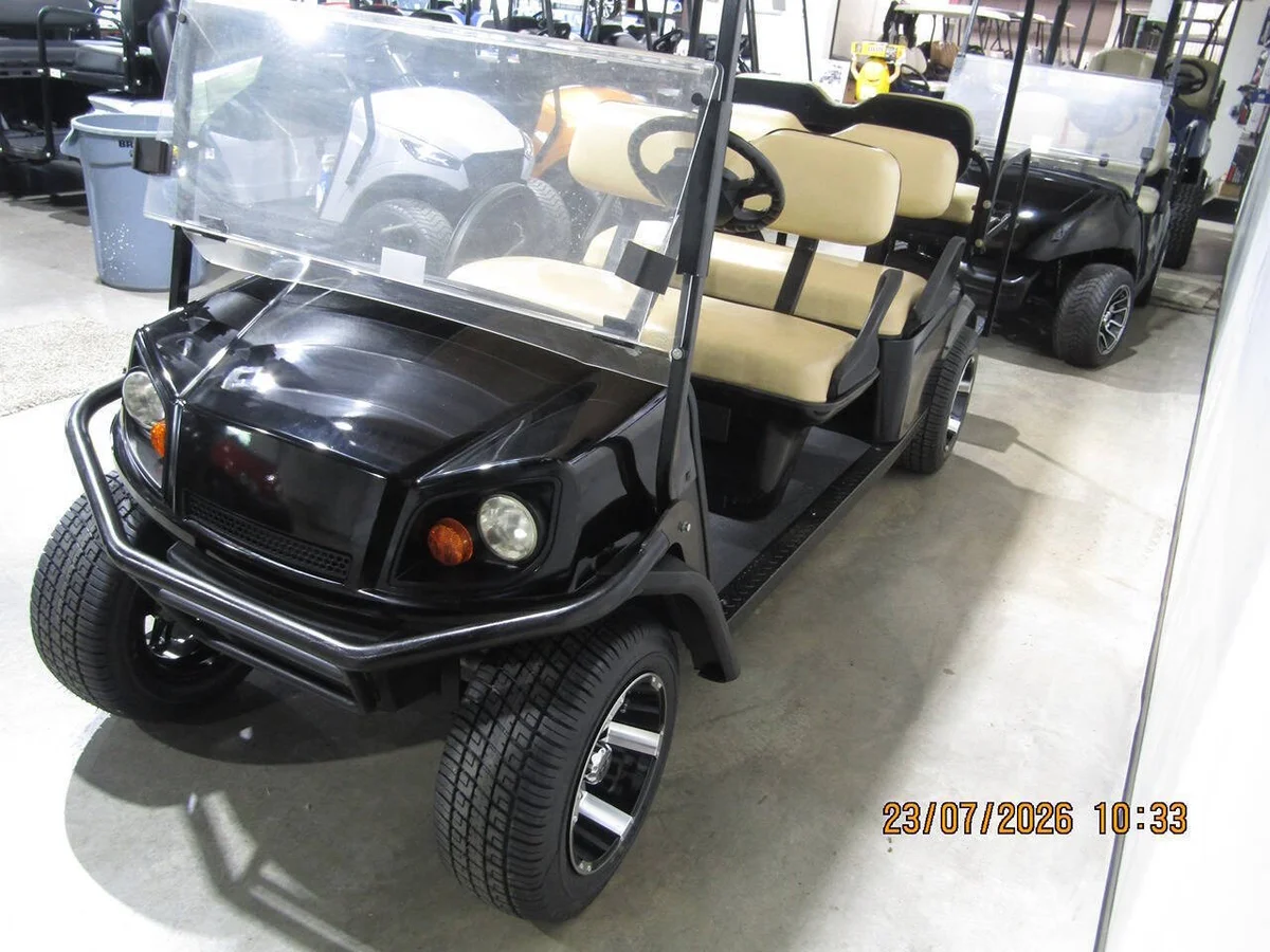 2019 Cushman Shuttle 6 Custon 6-Seater golf cart thumb 4