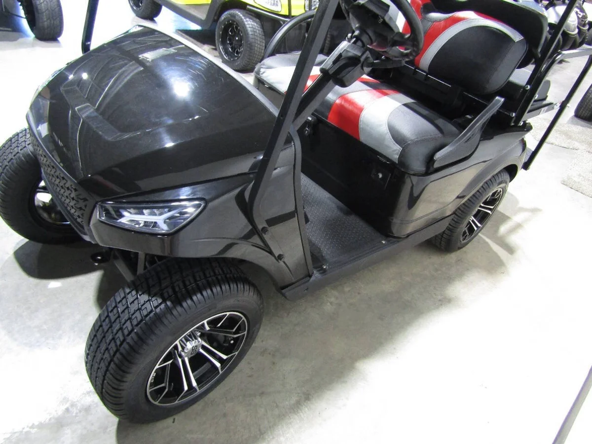 2020 E-Z-GO Storm Gas golf cart Custom thumb 4