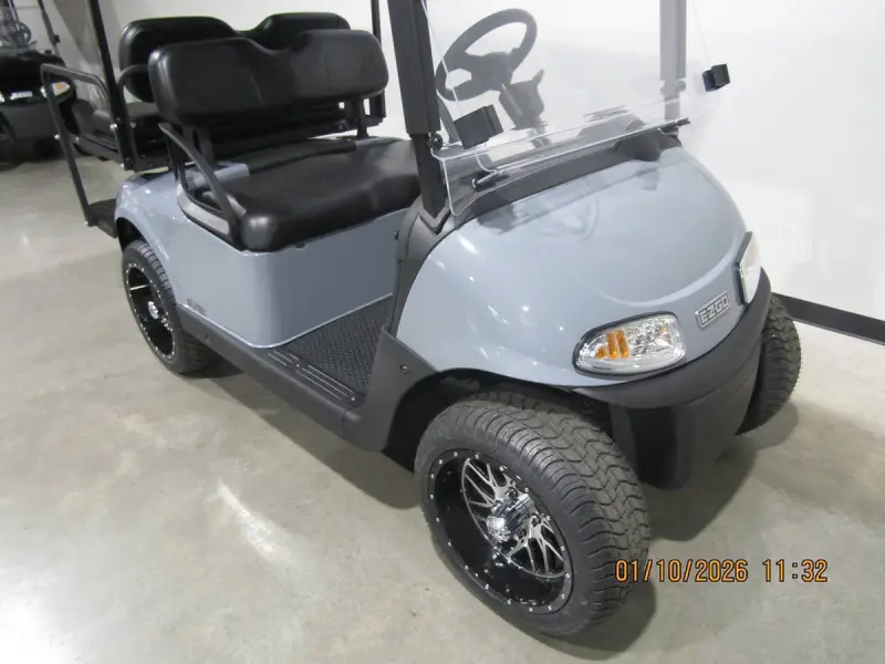 2021 E-Z-GO RXV ELiTE Lithium thumb 2