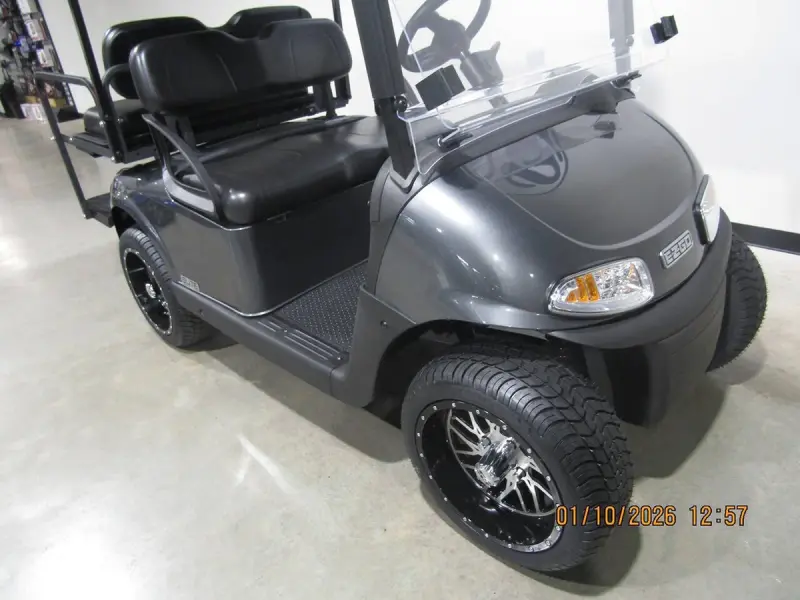 2021 E-Z-GO RXV ELiTE Lithium photo 1