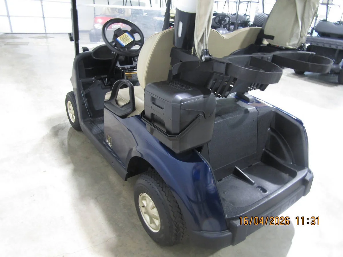 2020 E-Z-GO RXV Stock thumb 4