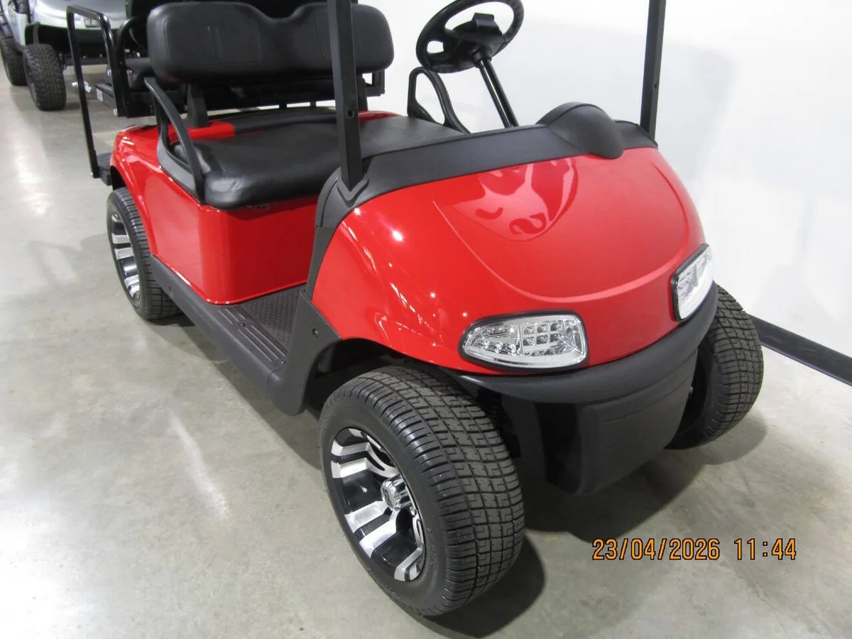 2020 E-Z-GO RXV Custom 4-Seater thumb 2