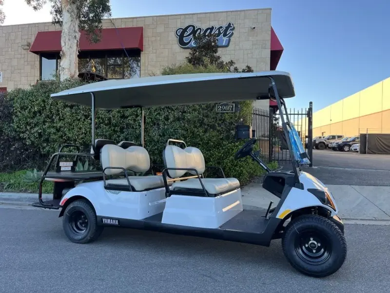 2025 Yamaha Drive2 Concierge® 6 Powertech AC photo 1