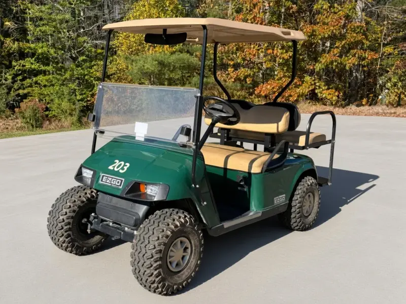 2011 E-Z-GO TXT thumb 2