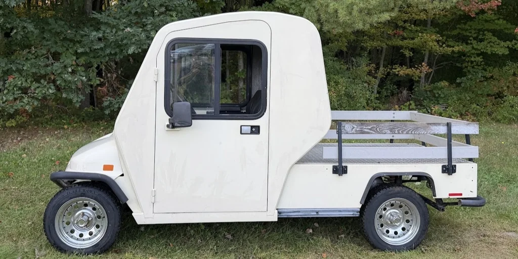2008 Columbia Parcar Summit 48V Enclosed Utility Vehicle In Good Runnin photo 1