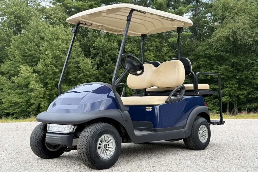 2018 Club Car End Of Summer Special! Like New Ready To Go! Navy thumb 2