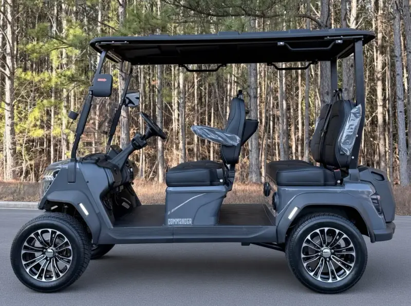 2027 Voyager EV Commander Premium 4 Forward 4 Passenger Lithium ST thumb 4