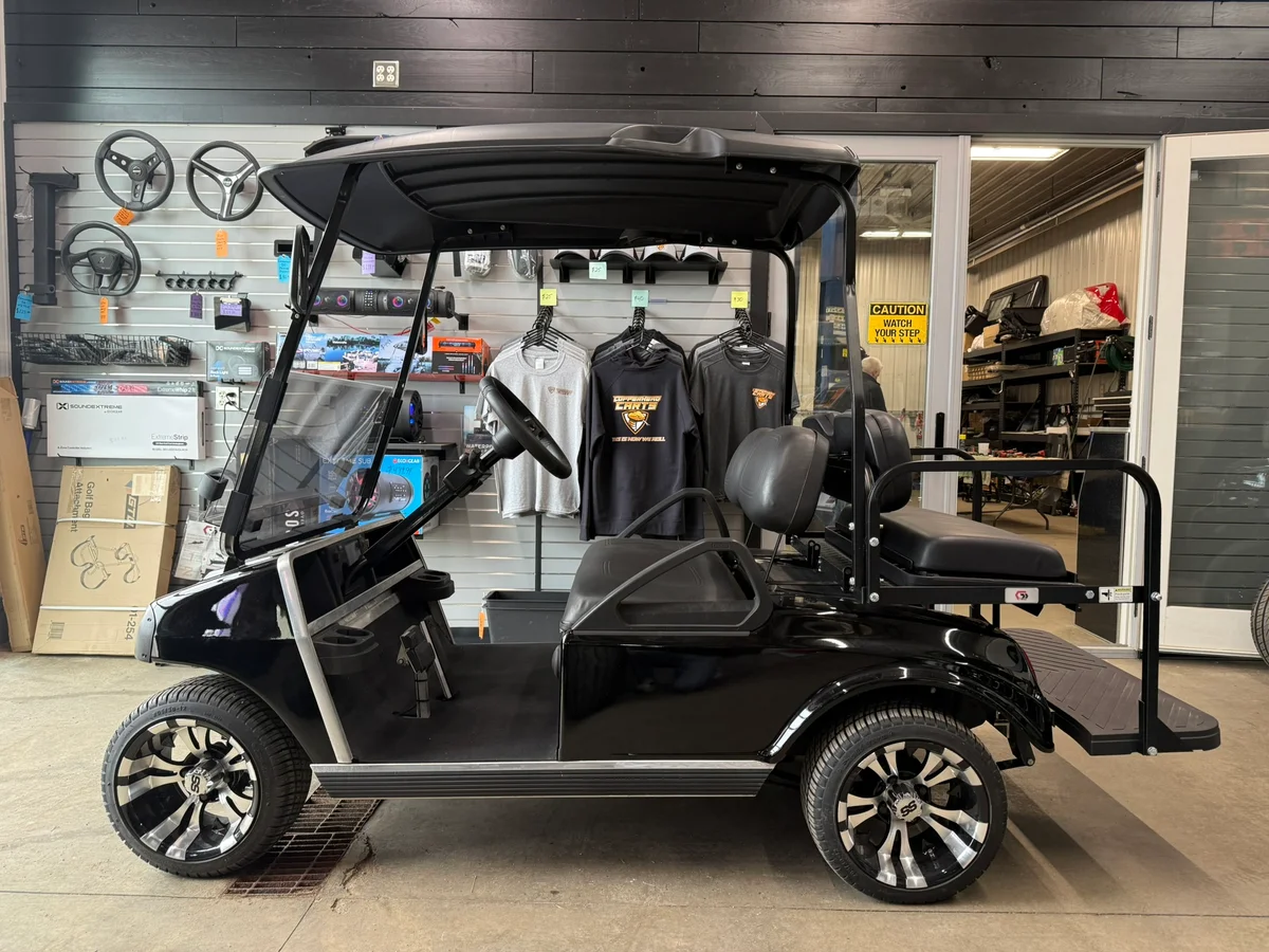2006 Club Car DS Gas thumb 3