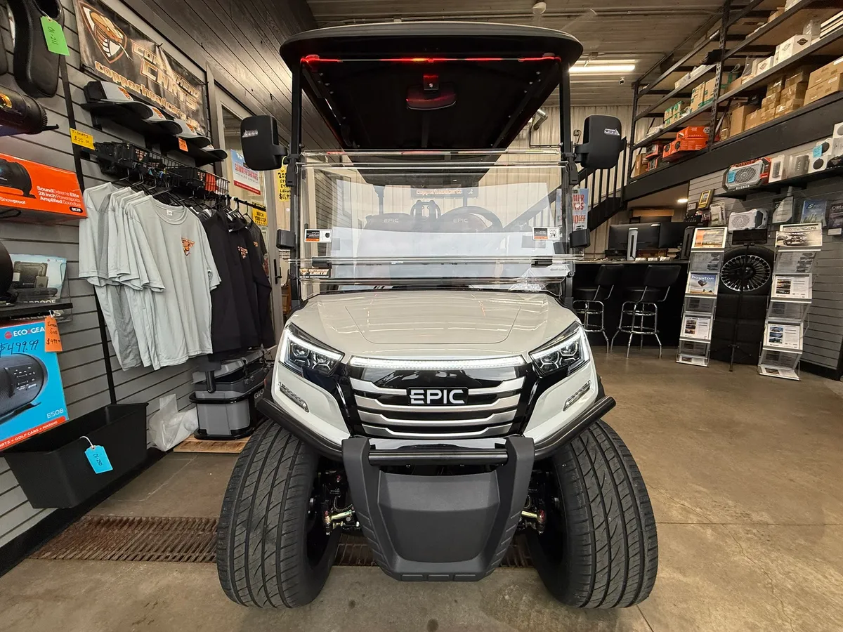 2026 Epic Carts E40FX Metallic Pearl White thumb 2