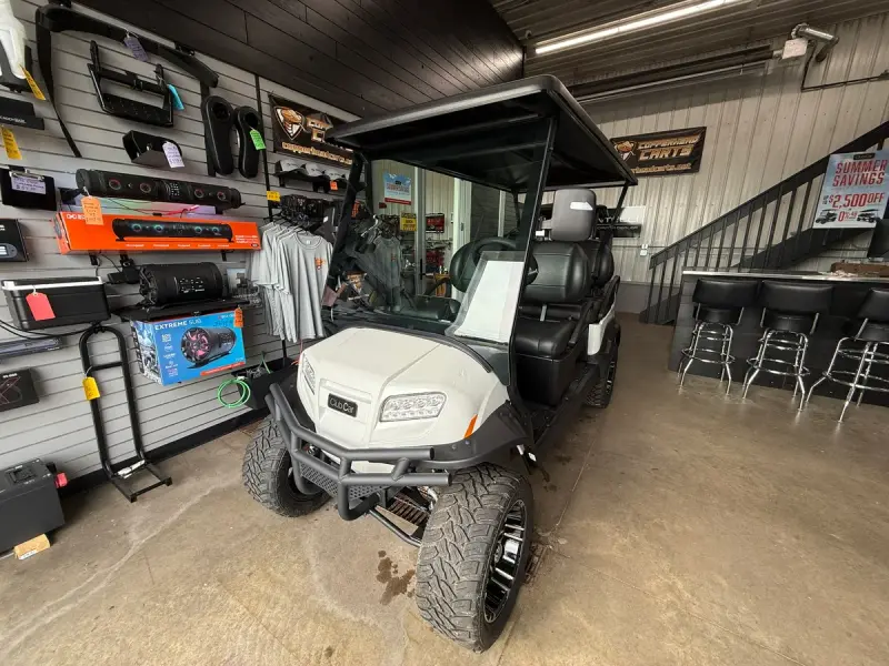 2027 Club Car Onward Base photo 1