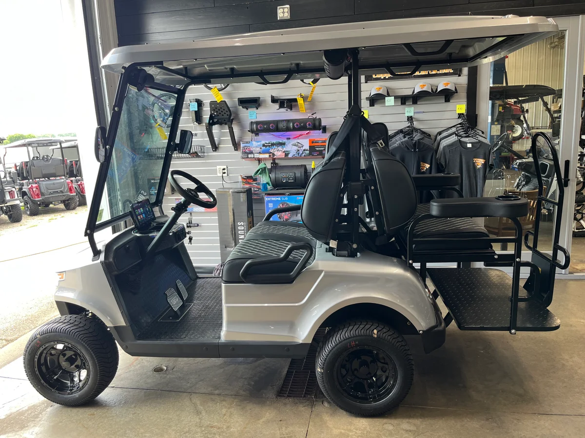 2025 Epic Carts E40 Metallic Silver thumb 2