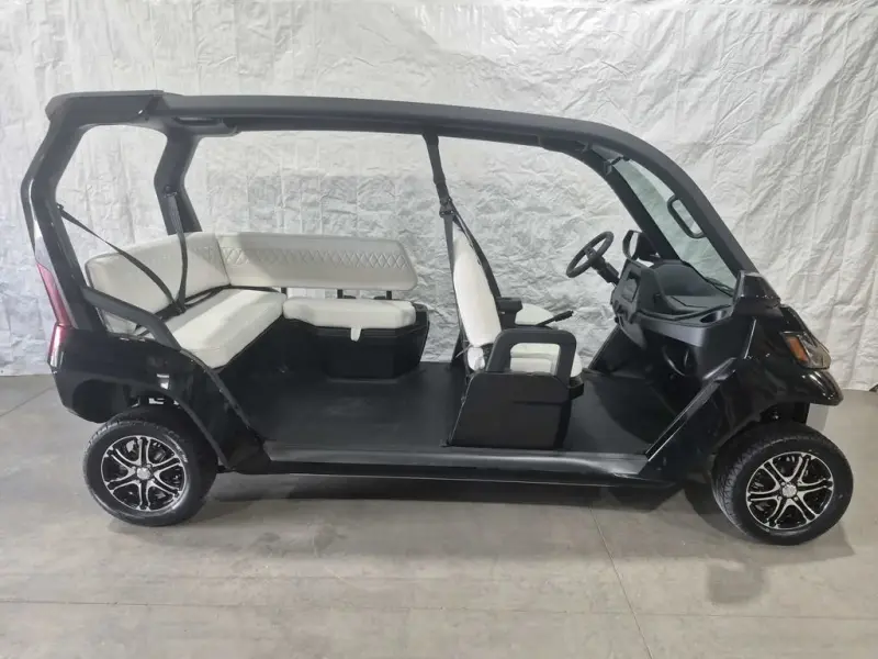 2027 Club Car Urban photo 1