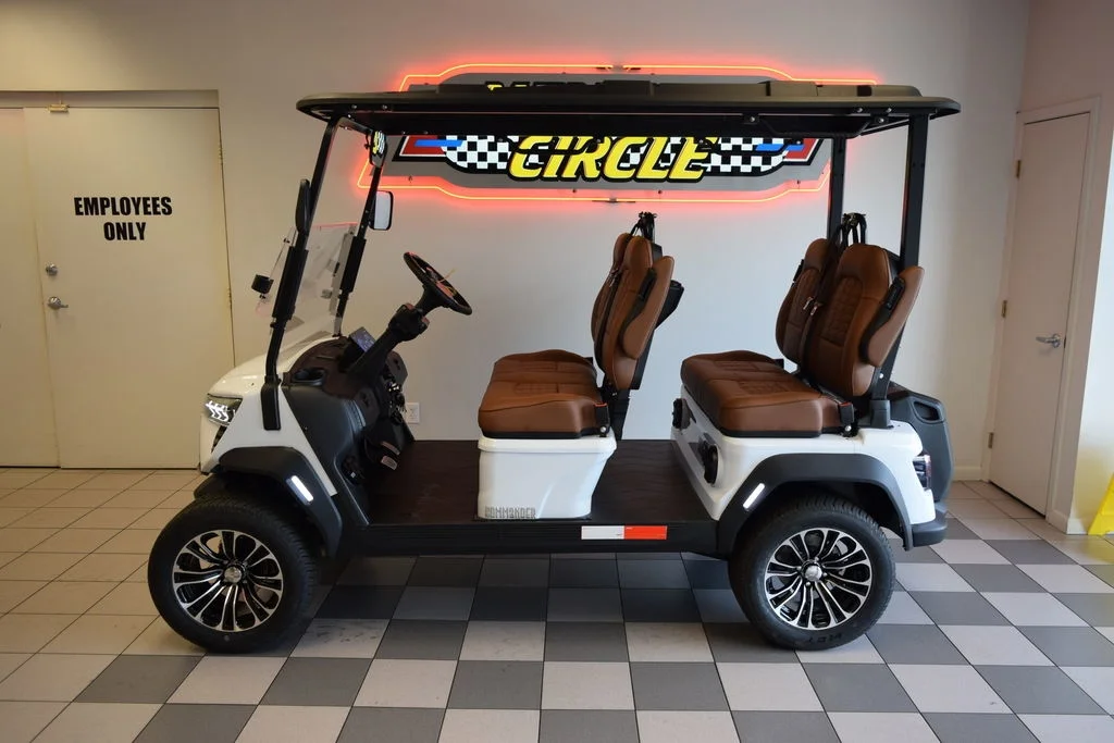 2026 Voyager Electric Vehicles Commander 4P-Non Lifted thumb 1