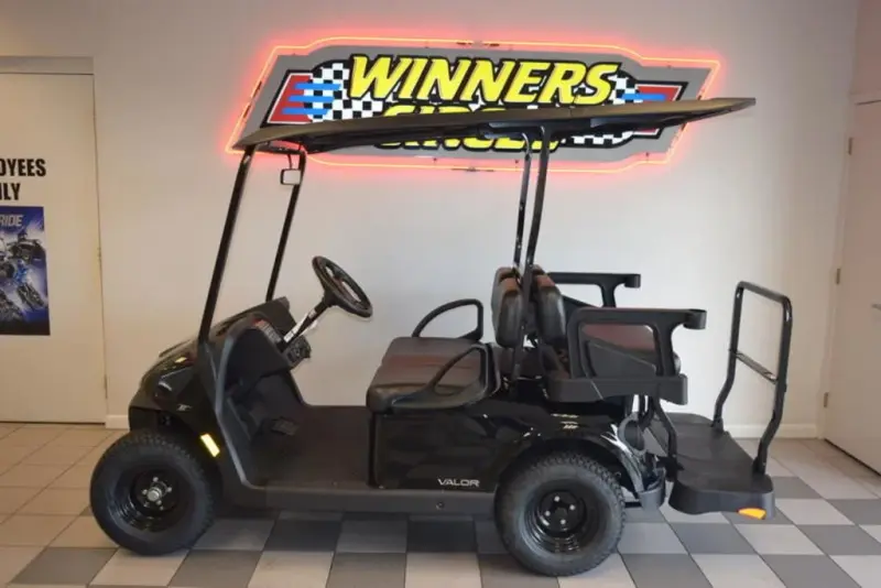 2024 E-Z-GO Valor thumb 1