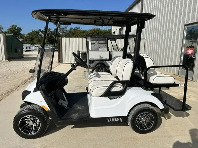 2018 Yamaha PTV GAS EFI thumb 2