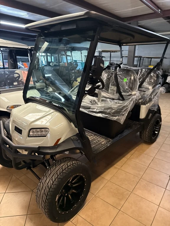 2027 Club Car Onward thumb 3