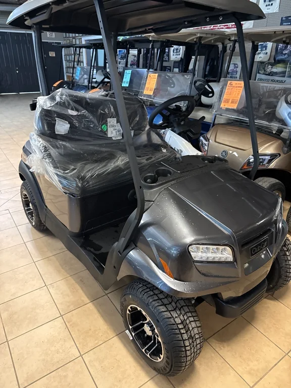 2027 Club Car Onward Gas thumb 2
