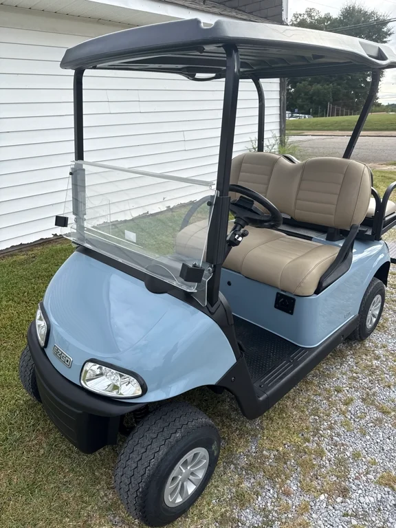 2022 E-Z-GO RXV photo 1