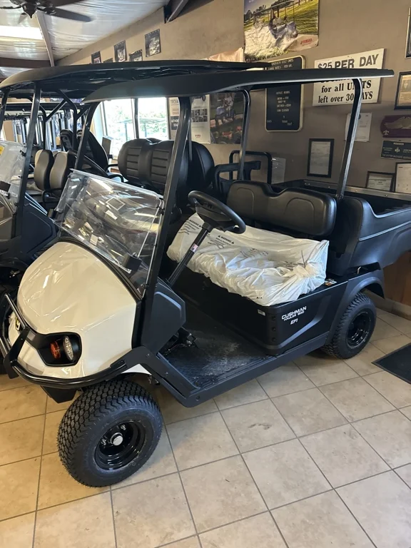 2027 Cushman Hauler 800 thumb 3
