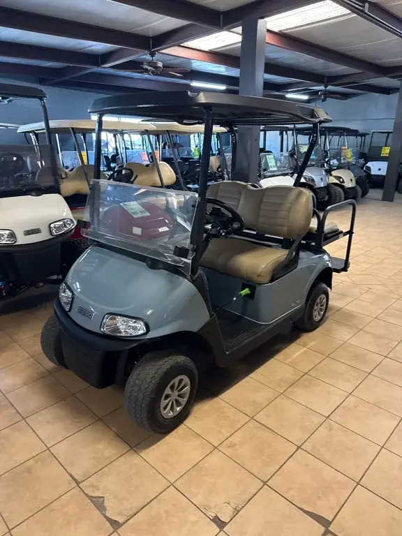 2022 E-Z-GO RXV photo 1