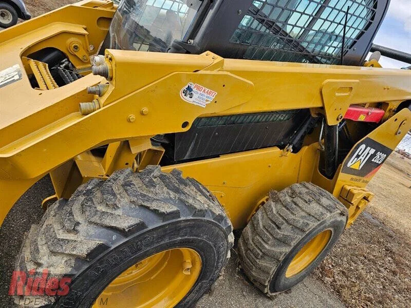 2014 Catepillar 262D thumb 3