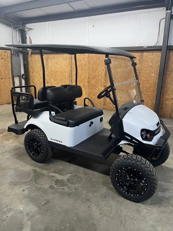 2025 E-Z-GO S4 GAS thumb 3