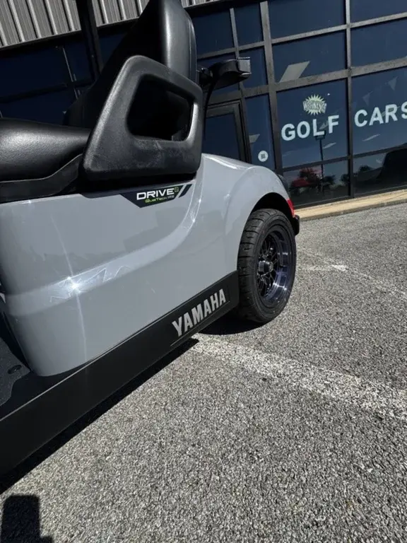 2027 Yamaha Drive2 thumb 3
