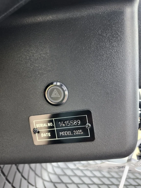 2025 SIERRA LSV AX4 thumb 3