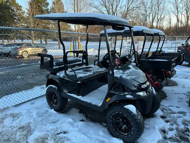 2026 E-Z-GO RXV ELiTE Lithium thumb 1