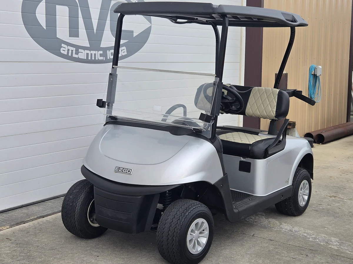 2023 E-Z-GO Freedom thumb 2
