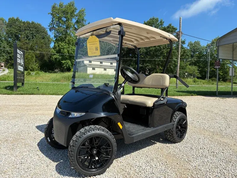 2026 E-Z-GO RXV 2 Valor S EX1 Sport photo 1