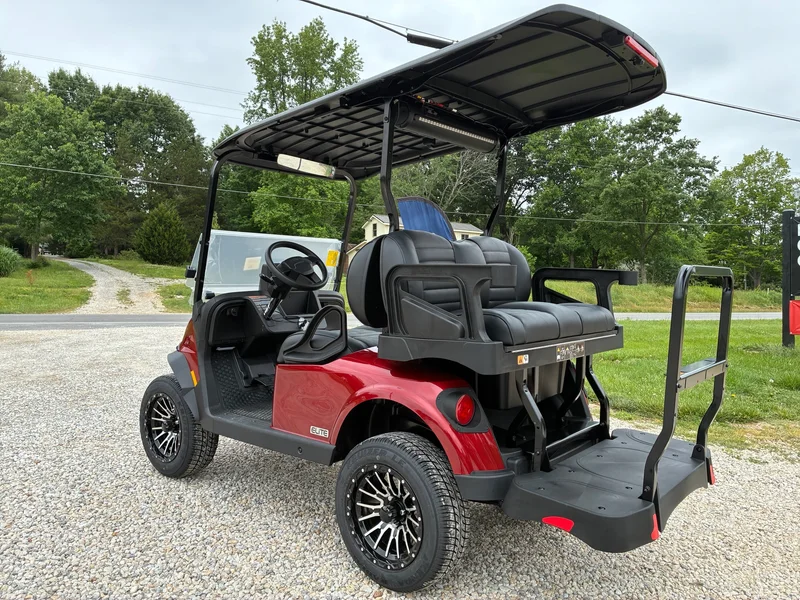 2026 E-Z-GO RXV ELiTE Lithium thumb 3