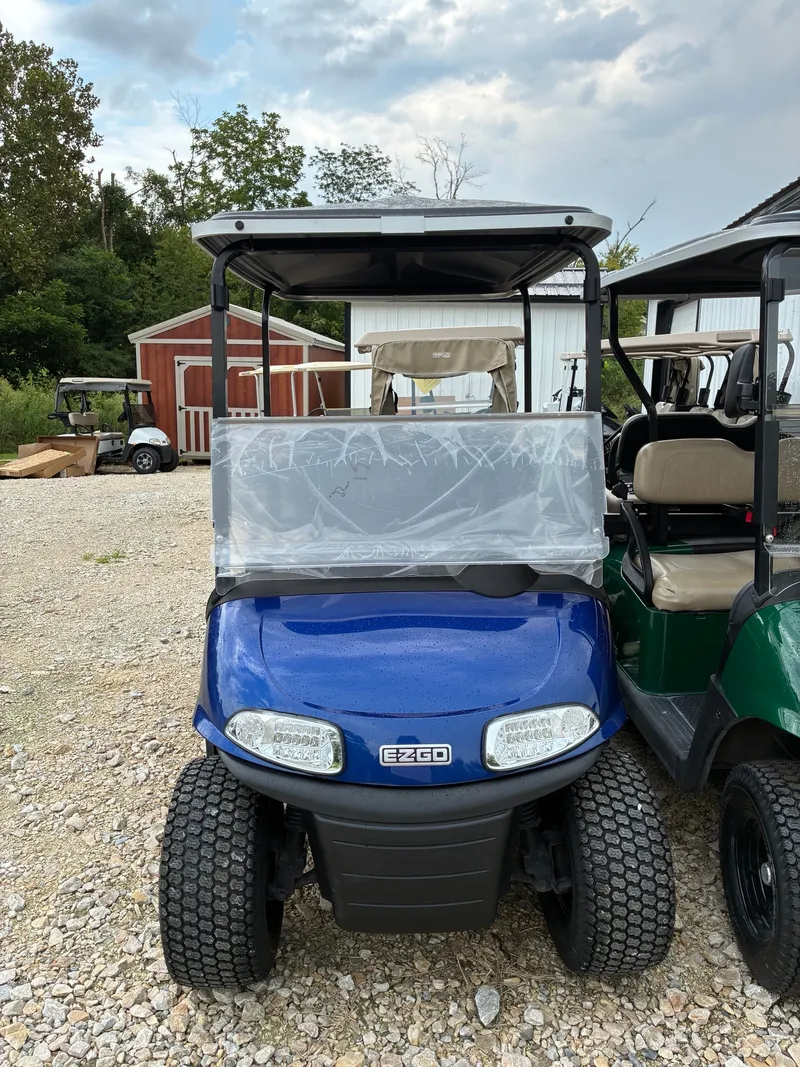 2021 E-Z-GO Freedom ELiTE Lithium thumb 4