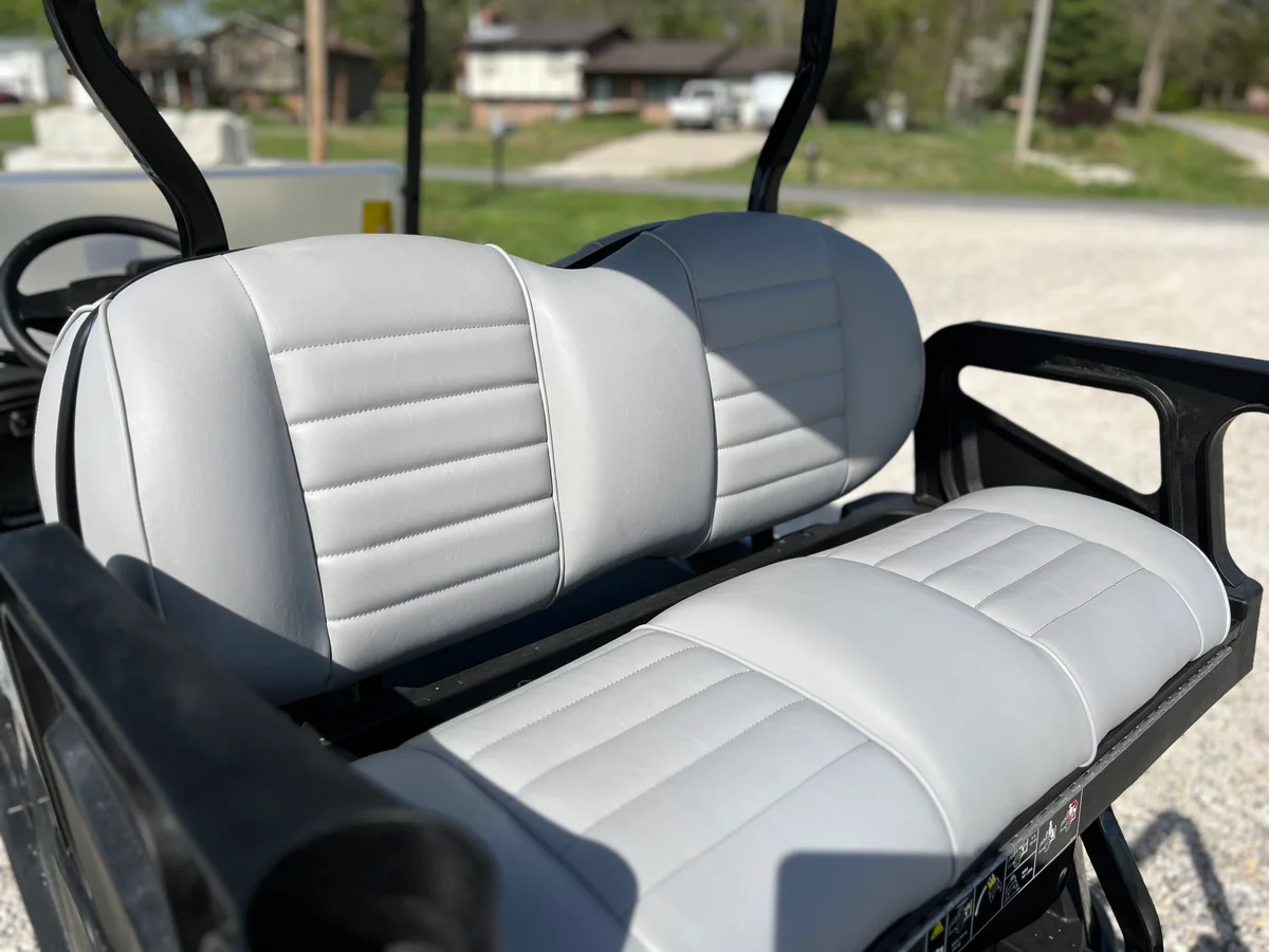 2026 E-Z-GO RXV 4 Touring ST ELiTE Lithium thumb 4