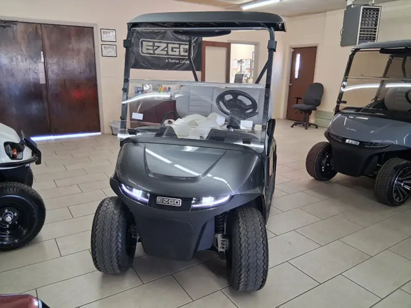2026 E-Z-GO Freedom thumb 2
